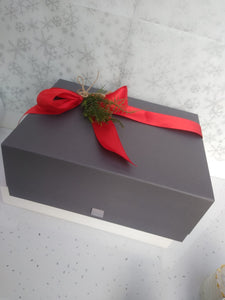 Ribbon Gift Box
